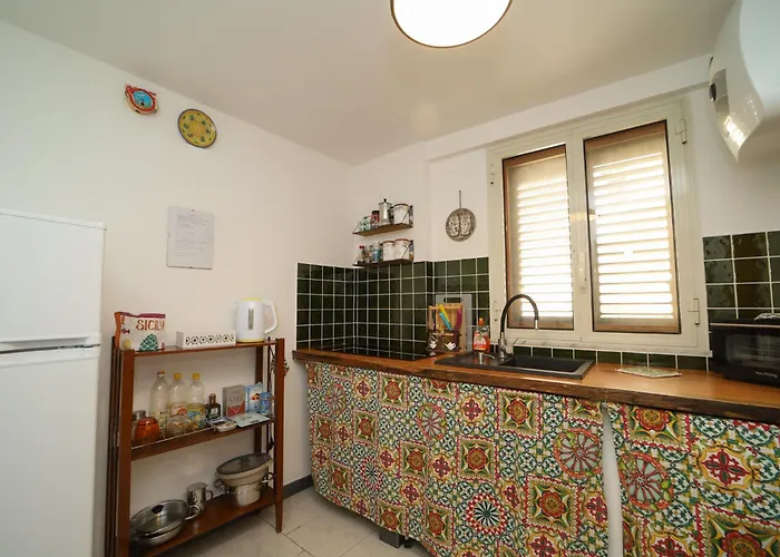 Appartamento Colonna House Casa tra la Zisa e la Cattedrale Palermo, Italia